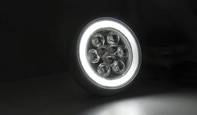 halogeny-mini-cooper-universal-rally-led-drl-ringi-zrodlo-swiatla-led