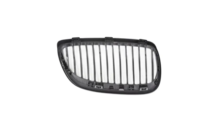 grill-bmw-3-e92-e93-pojedyncze-zeberka-gloss-black-stan-nowy