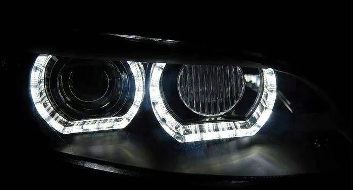 lampy-reflektory-bmw-e92-black-drl-xenon-rodzaj-swiatel-mijania-ksenonowe