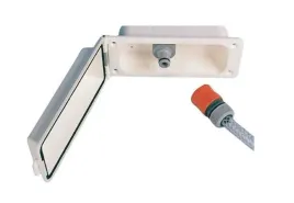 przylacze-zew-wodne-do-wody-przyczepy-kampera-comet