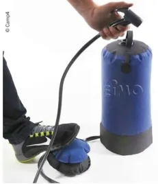 prysznic-turystyczny-kempingowy-z-pompka-nozna