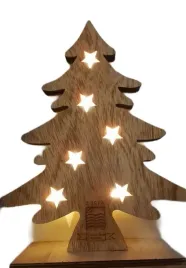 drewniana-choinka-led-ozdoba-swiateczna-hands