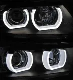 reflektory-bmw-e90-e91-05-08-black-ringi-led-3d-xenon-rodzaj-swiatel-mijania-ksenonowe