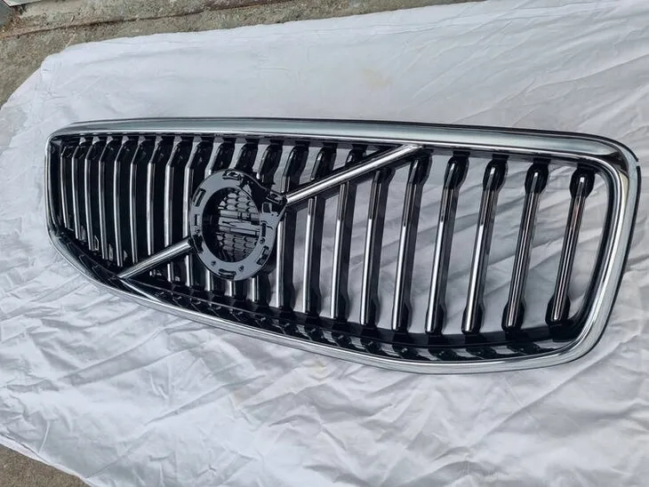 atrapa-grill-volvo-xc60-18-20-chrom-producent-czesci-st-parts
