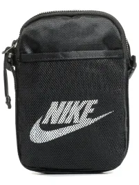 saszetka-nike-ba5871-010-listonoszka-torebka-na-ramie-czarna-mala