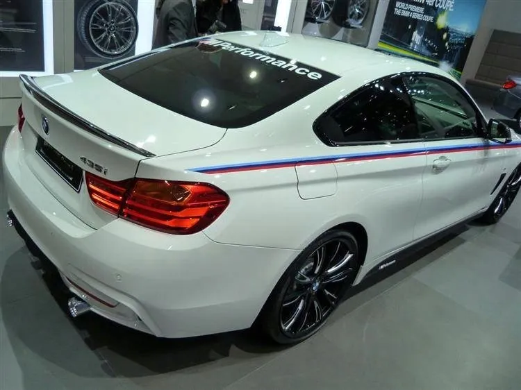 spoiler-bmw-f32-abs-look-carbon