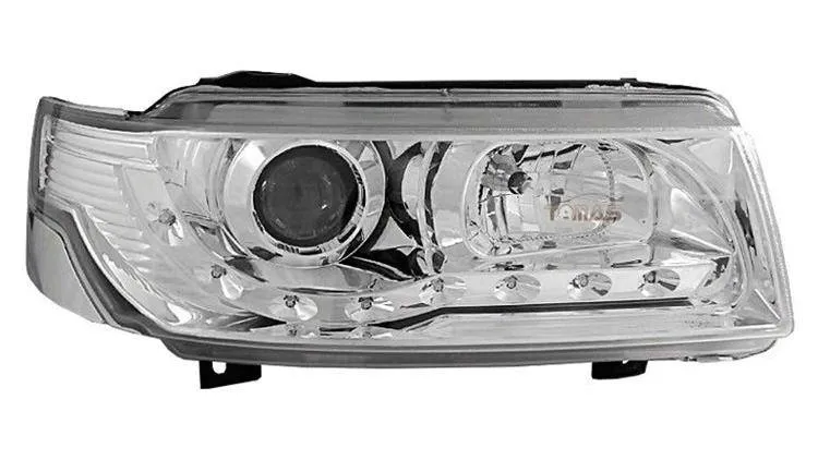 reflektory-przednie-vw-passat-b4-chrom-daylight