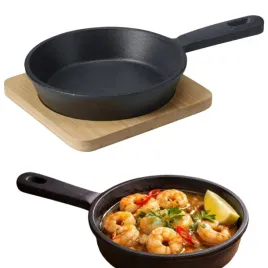 patelnia-zeliwna-naczynie-do-serwowania-z-bambusowa-podstawka-na-tapas
