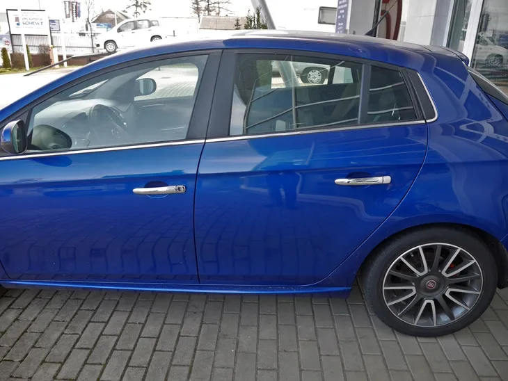 nakladki-na-klamki-lancia-delta-3-2007-stan-nowy-numer-katalogowy-producenta-2527041