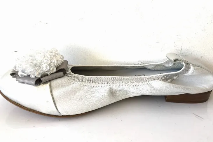 caroline-1709-baleriny-srebrne