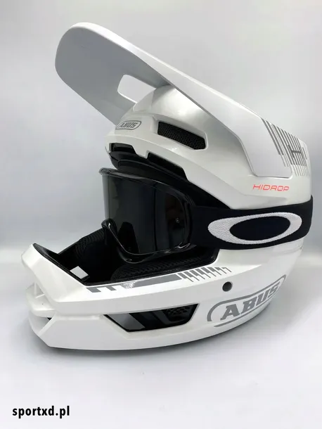 oakley-o-frame-mx-jet-black-dark-grey-702954-stan-nowy-model-o-frame-mx-jet-black-dark-grey-numer-katalogowy-producenta-702953400