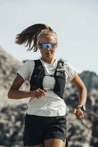 okulary-julbo-frequency-cristal-red-plec-produkt-uniseks