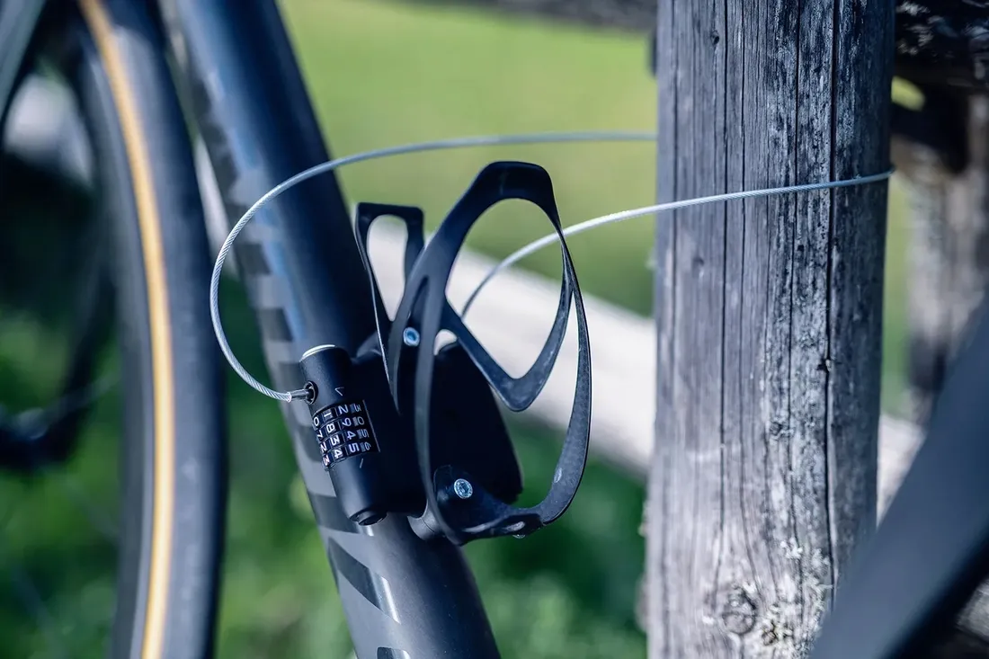 zabezpieczenie-linka-abus-sportflex-2504-nowosc