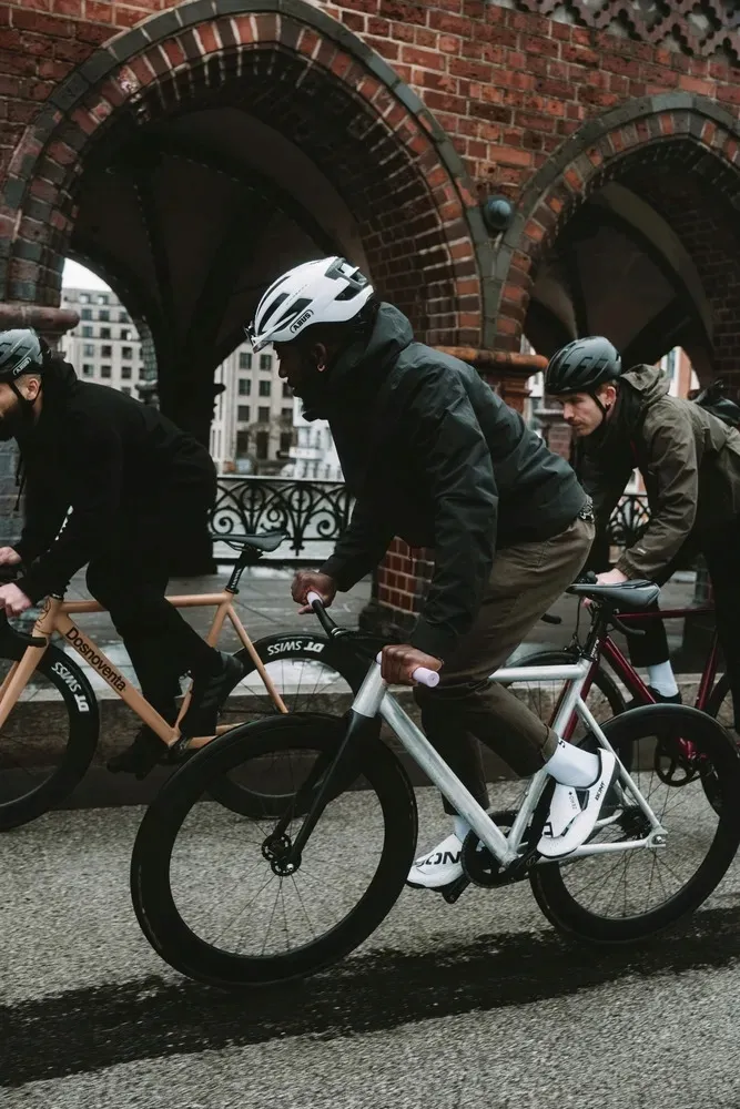 kask-rowerowy-abus-wingback-polar-white-rozmiar-m-stan-nowy