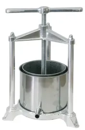 solidna-wloska-wyciskarka-prasa-do-owocow-wina-moszczu-sera-nalewek-al25