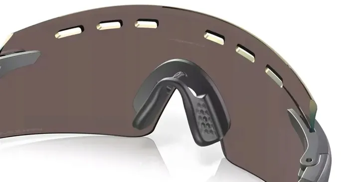 okulary-oakley-encoder-strike-vented-matte-carbon-prizm-24k-material-oprawki-plastik