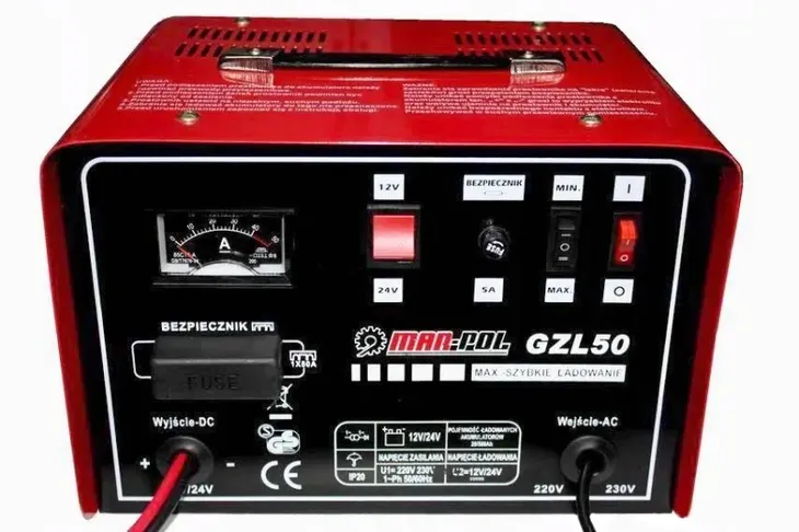 prostownik-samochodowy-do-akumulatorow-12v-24v-stan-nowy-model-gzl-50