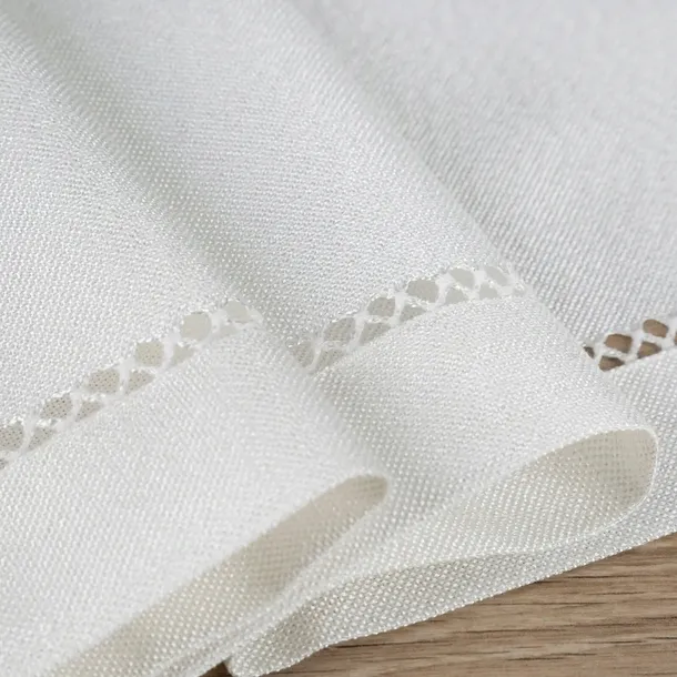 obrus-emily-40-x-200-cm-bialy-wzor-dominujacy-inny-wzor