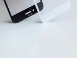 apple-iphone-7-3mk-hardglass-max-white-konstrukcja-otwory-na-czujniki-przyciski-powloka-oleofobowa-zaokraglone-krawedzie