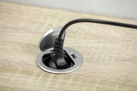 gniazdko-blatowe-wpuszczane-charger-mini-1x230v-1xusb-24a-aluminium