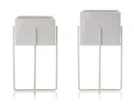 dwie-doniczki-mizu-white-21-i-23-cm-ceramiczne-glamour-na-stojakach-biale