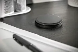 przedluzacz-gniazdko-blatowe-wpuszczane-charger-plus-1x230v-usb-a-c-czarny