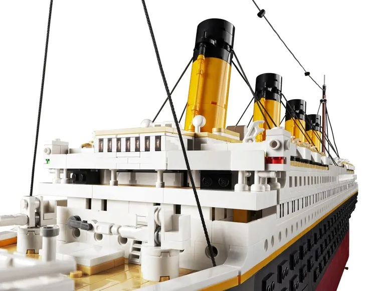 lego-icons-10294-titanic-marka-lego