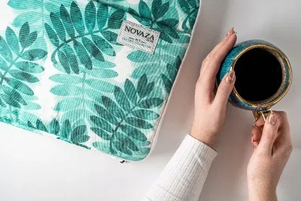 torba-etui-pokrowiec-na-laptopa-14-15-6-cali-typu-sleeve-ochronne