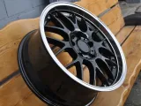 felgi-z-rantem-18-5x120-do-bmw-3-m3-e46-z4-e85-e86-e89-bbs-style-odsadzenie-et-35