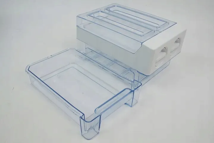 kostkarka-do-lodu-hisense-ice-cube-maker
