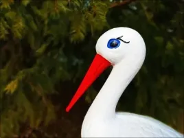 figura-ogrodowa-ozdobna-rodzina-mama-z-malym-gniazdo