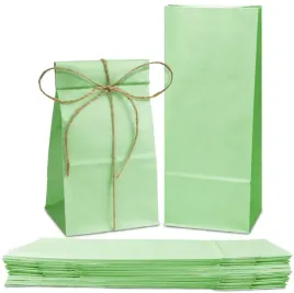 torebki-pastelowe-zielone-10x7x28-cm-kolorowe-papierowe-klockowe-urodzinowe