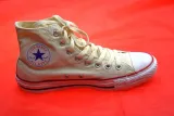 buty-trampki-converse-m9162-40-wzor-dominujacy-logo