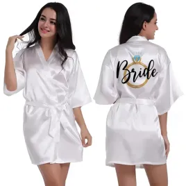 szlafrok-satynowy-bialy-na-slub-wesele-dla-panny-mlodej-panienski-bride-wz
