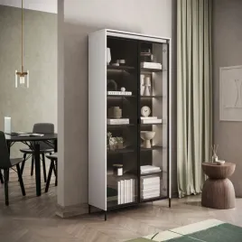 witryna-z-ciemnym-przeszkleniem-elegancka-szara