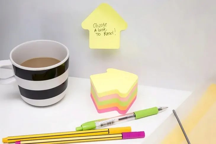 notes-samoprzylepny-ksztalty-strzalka-d-rect-bohater-inny