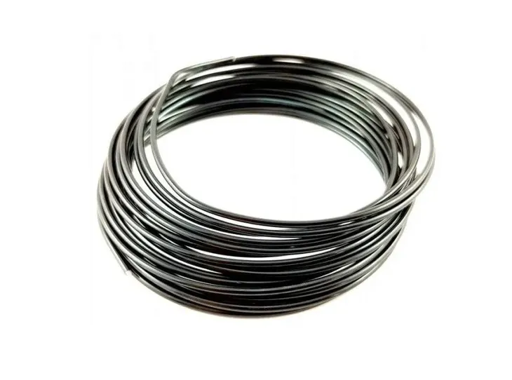 druciki-florystyczne-3mx2mm-czarne-dlugosc-3-cm