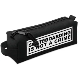 piornik-szkolny-czarny-skateboarding-is-a-not-a-crime-tuba-saszetka-wzory