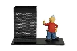 przybornik-biurkowy-z-figurka-mat-sasiedzi