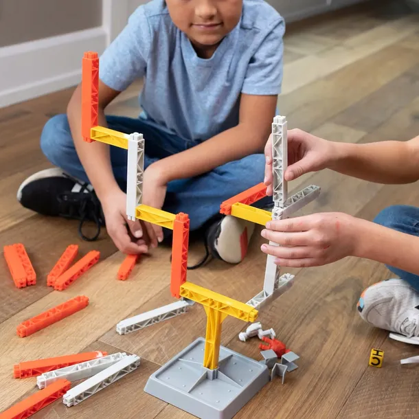 do-gory-gra-strategiczna-upstruction-plec-chlopcy-dziewczynki