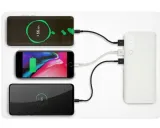 power-bank-3xusb-do-telefonu-iphone-oppo-huawei-material-obudowy-tworzywo-sztuczne