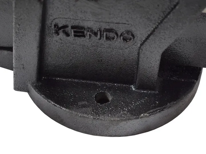 imadlo-slusarskie-150mm-obrotowe-stalowe-warsztatowe-rozstaw-200mm-kendo-stan-nowy