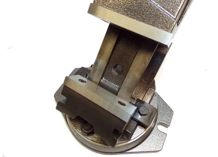 imadlo-maszynowe-katowe-125mm-obrotowe-2d-uchylne