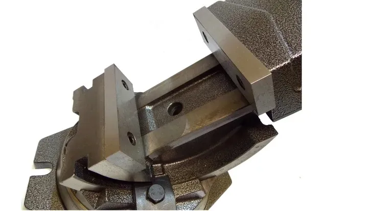 imadlo-maszynowe-katowe-125mm-obrotowe-2d-uchylne-stan-nowy-kod-producenta-1299