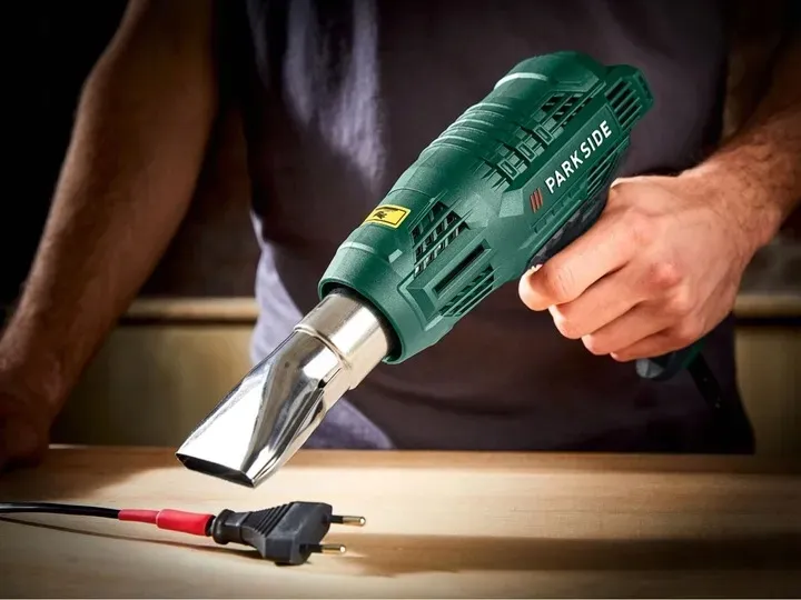 nowy-model-parkside-opalarka-phlg-2000w-akcesoria