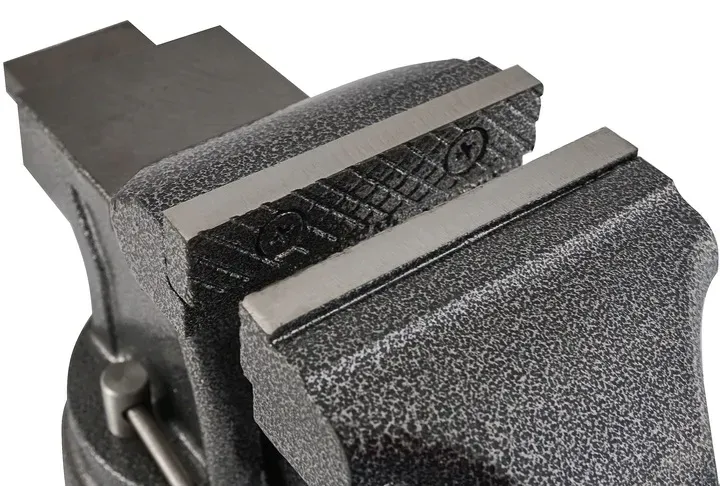 imadlo-slusarskie-obrotowe-kowadlem-zeliwne-100mm-stan-nowy