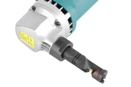 nozyce-elektryczne-do-ciecia-blachy-falistej-skokowe-trapez-blachodachowka