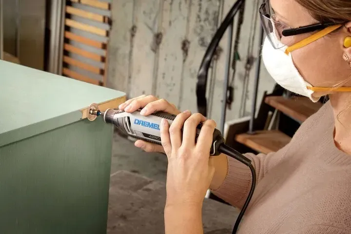 dremel-4250-35-akcesoriow-torba