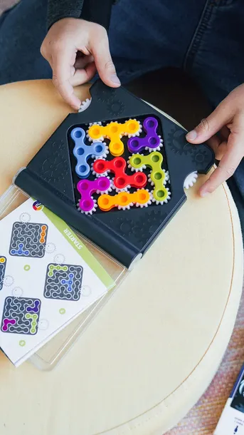 smart-games-iq-gears-eng-iuvi-games-szerokosc-produktu-14-7-cm