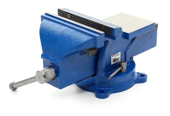 imadlo-slusarskie-150-mm-obrotowe-z-kowadlem-360-marka-powermat